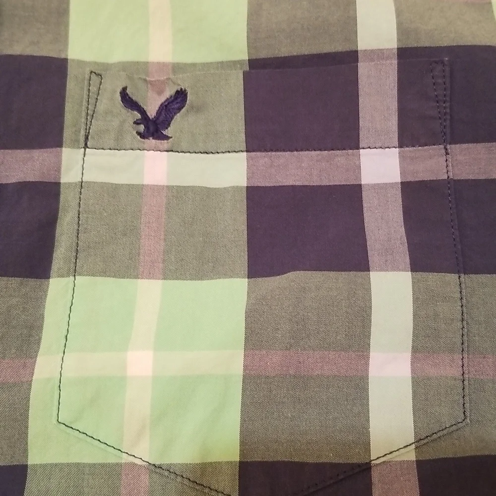 American Eagle Button Down Medium - Picture 4 of 9